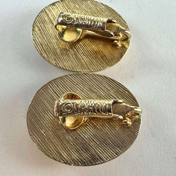 Sarah Coventry Gold-Tone Clip-On Earrings Orange & Pink Oval Cabochon - Picture 2 of 3